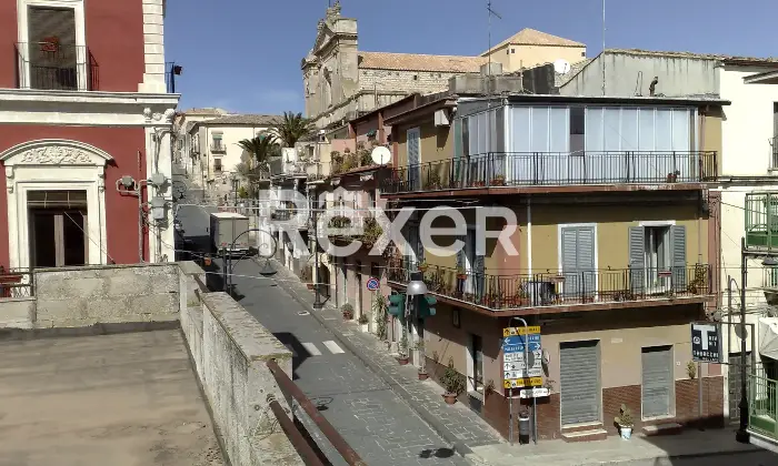 Rexer-Giarratana-OCCASIONE-casa-indipendente-da-ristrutturare-Terrazzo