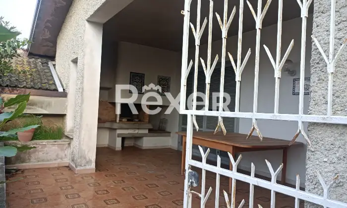 Rexer-Martinsicuro-Villa-con-giardino-vista-mare-Altro