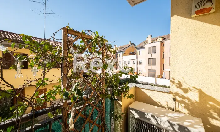 Rexer-San-Donato-Milanese-TRILOCALE-DOPPI-SERVIZI-CON-BOX-Altro