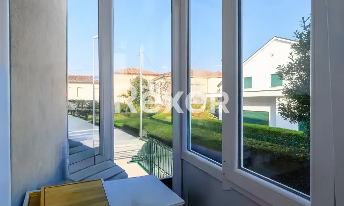Rexer-Padova-Appartamento-con-garage-e-giardino-esclusivo-termoautonomo-Altro