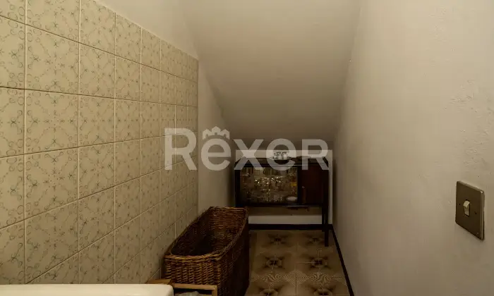 Rexer-Bologna-Monolocale-con-giardino-di-propriet-Altro