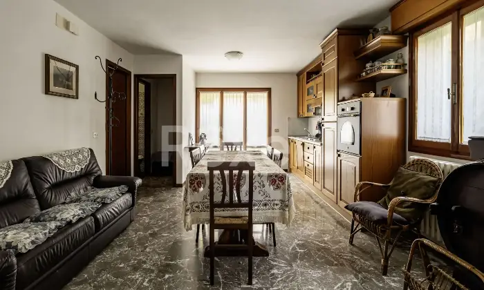 Rexer-Bologna-Monolocale-con-giardino-di-propriet-Altro