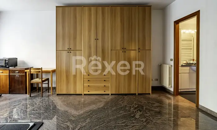 Rexer-Bologna-Monolocale-con-giardino-di-propriet-Altro