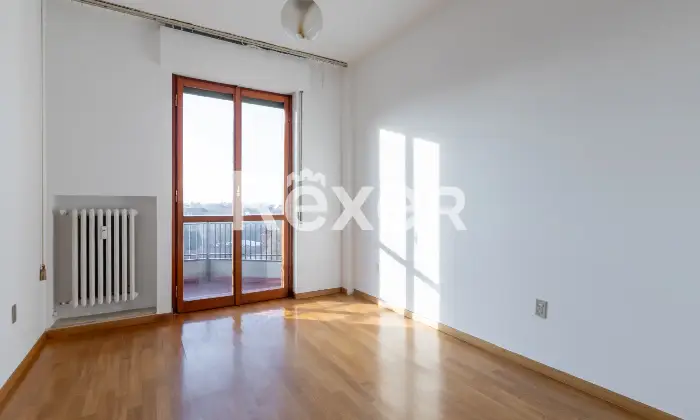 Rexer-Paderno-Dugnano-Attico-con-terrazzo-Altro