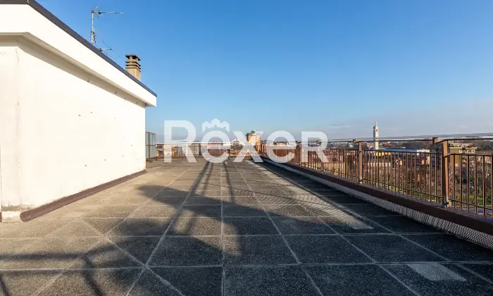 Rexer-Paderno-Dugnano-Attico-con-terrazzo-Altro