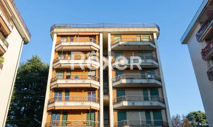 Rexer-Paderno-Dugnano-Attico-con-terrazzo-Altro