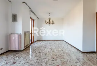 Rexer-Paderno-Dugnano-Attico-con-terrazzo-Altro