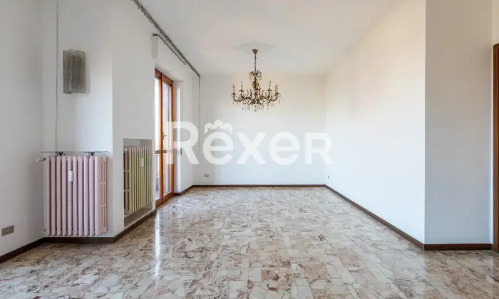 Rexer-Paderno-Dugnano-Attico-con-terrazzo-Altro