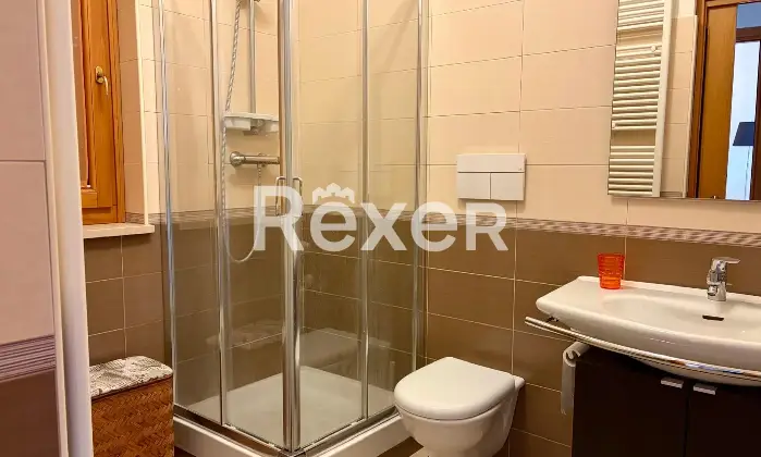 Rexer-Roma-Luminoso-terzo-piano-Altro