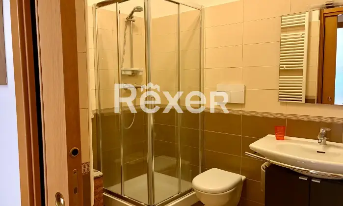 Rexer-Roma-Luminoso-terzo-piano-Altro