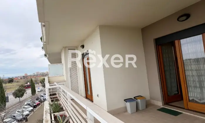 Rexer-Roma-Luminoso-terzo-piano-Altro