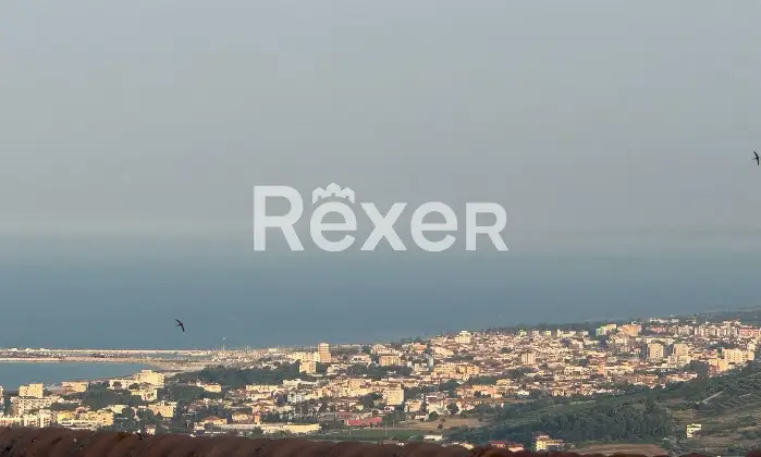 Rexer-Tortoreto-Casa-indipendente-in-Vendita-a-Tortoreto-Terrazzo