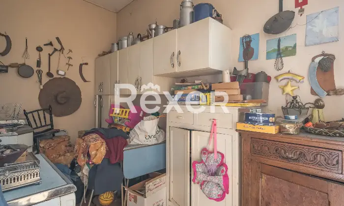 Rexer-Zagarolo-Villa-di-pregio-su-tre-livelli-con-piscina-e-terreno-Altro