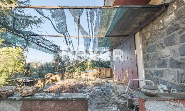 Rexer-Zagarolo-Villa-di-pregio-su-tre-livelli-con-piscina-e-terreno-Altro