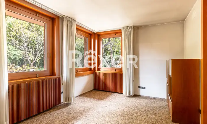 Rexer-Montebelluna-Prestigiosa-villa-con-ampio-parco-privato-Altro