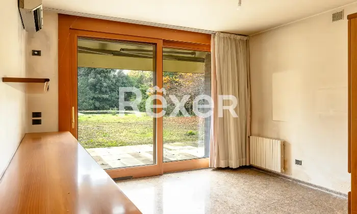 Rexer-Montebelluna-Prestigiosa-villa-con-ampio-parco-privato-Altro