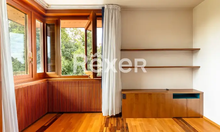 Rexer-Montebelluna-Prestigiosa-villa-con-ampio-parco-privato-Altro