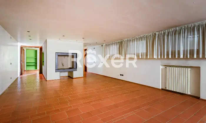 Rexer-Montebelluna-Prestigiosa-villa-con-ampio-parco-privato-Altro