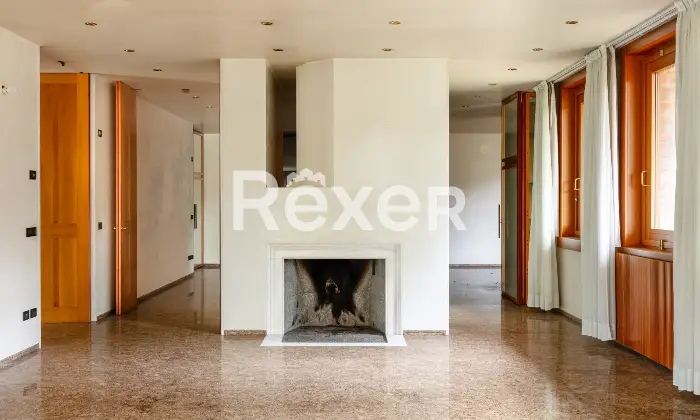 Rexer-Montebelluna-Prestigiosa-villa-con-ampio-parco-privato-Altro