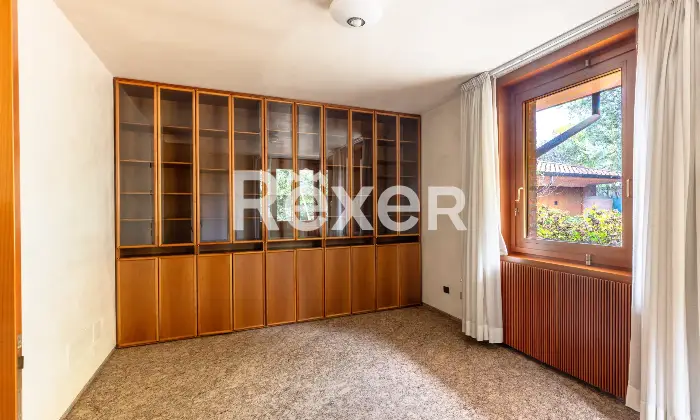 Rexer-Montebelluna-Prestigiosa-villa-con-ampio-parco-privato-Altro
