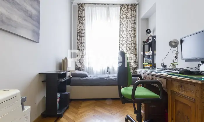 Rexer-Torino-Elegante-Appartamento-Ristrutturato-Altro