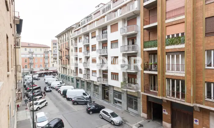 Rexer-Torino-Elegante-Appartamento-Ristrutturato-Altro