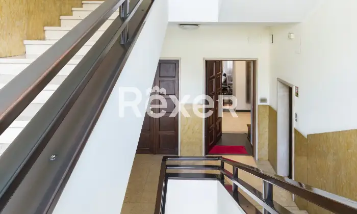 Rexer-Torino-Elegante-Appartamento-Ristrutturato-Altro