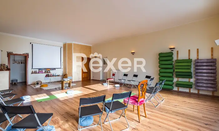 Rexer-Susa-Stabile-Ampio-e-Versatile-Altro