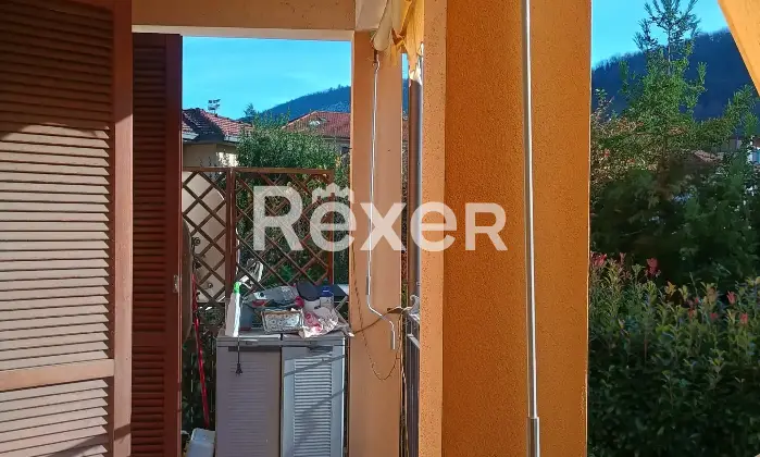 Rexer-Laveno-Mombello-Trilocale-con-giardino-Altro