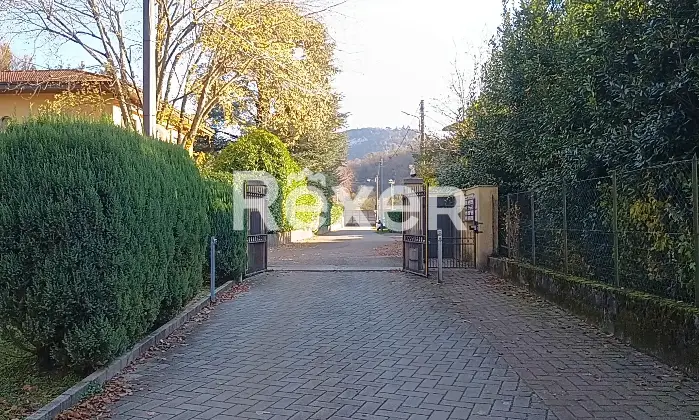 Rexer-Laveno-Mombello-Trilocale-con-giardino-Altro