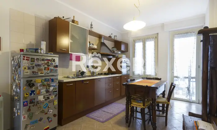 Rexer-Torino-TRILOCALE-CON-TERRAZZO-Altro