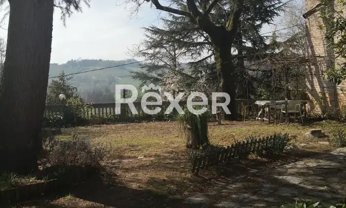 Rexer-San-Damiano-dAsti-Farmhouse-in-San-Damiano-dAsti-Terrazzo