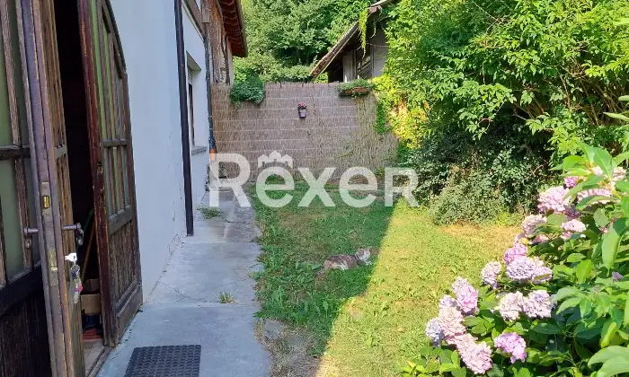 Rexer-San-Damiano-dAsti-Farmhouse-in-San-Damiano-dAsti-Giardino