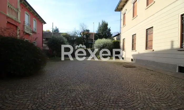 Rexer-Varallo-Pombia-Villa-con-giardino-a-Varallo-Pombia-Altro