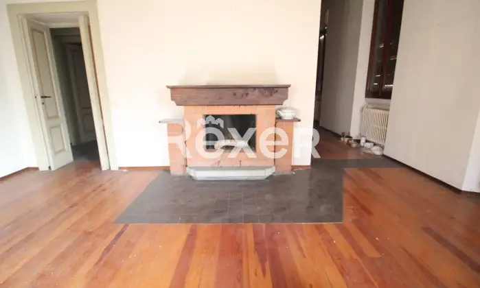 Rexer-Varallo-Pombia-Villa-con-giardino-a-Varallo-Pombia-Altro