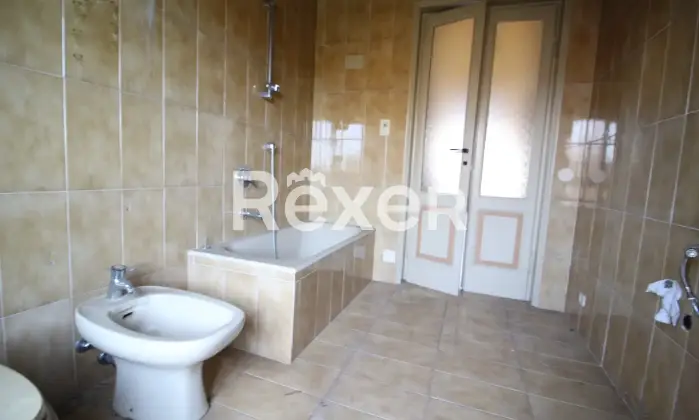 Rexer-Varallo-Pombia-Villa-con-giardino-a-Varallo-Pombia-Altro