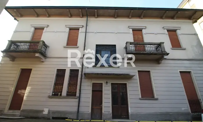 Rexer-Varallo-Pombia-Villa-con-giardino-a-Varallo-Pombia-Altro