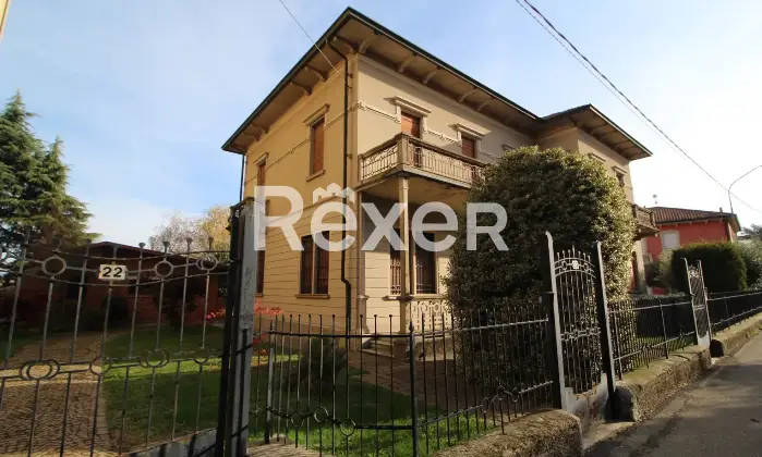Rexer-Varallo-Pombia-Villa-con-giardino-a-Varallo-Pombia-Altro