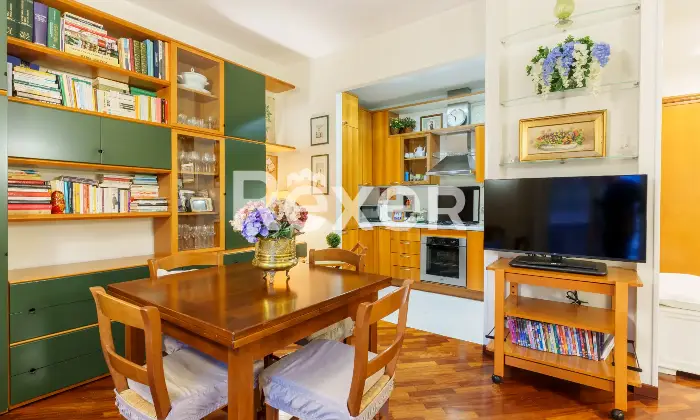 Rexer-Genova-Unico-immobile-in-palazzo-appena-rifatto-pronto-per-essere-abitato-Altro