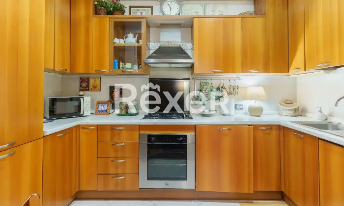 Rexer-Genova-Unico-immobile-in-palazzo-appena-rifatto-pronto-per-essere-abitato-Altro