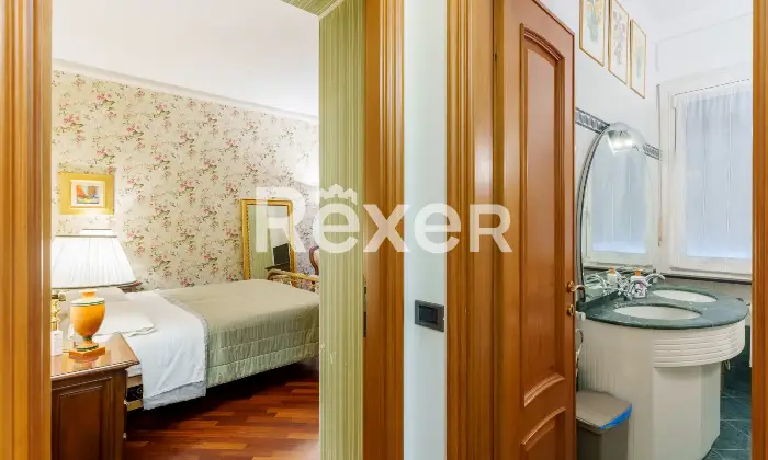 Rexer-Genova-Unico-immobile-in-palazzo-appena-rifatto-pronto-per-essere-abitato-Altro