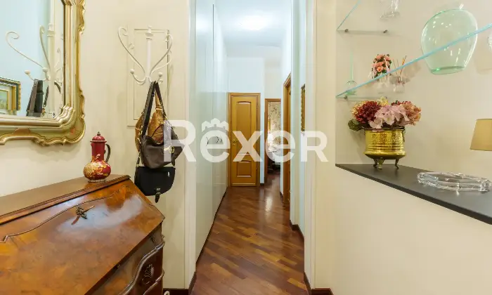 Rexer-Genova-Unico-immobile-in-palazzo-appena-rifatto-pronto-per-essere-abitato-Altro