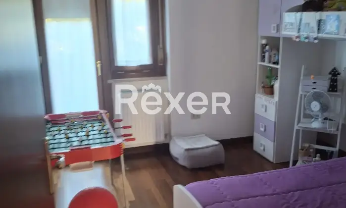 Rexer-Santa-Rufina-Appartamento-su-due-livelli-con-giardino-privato-in-localit-Santa-Rufina-Altro