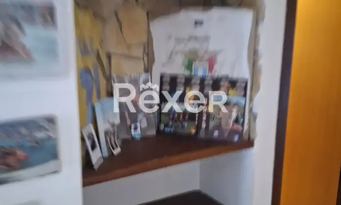 Rexer-Santa-Rufina-Appartamento-su-due-livelli-con-giardino-privato-in-localit-Santa-Rufina-Altro