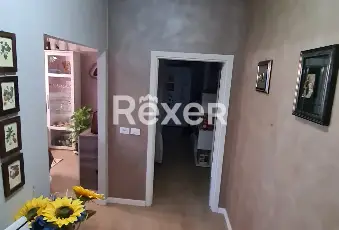 Rexer-Cavriglia-Lusso-Ristrutturato-Vista-Lago-Classe-D-Cucina