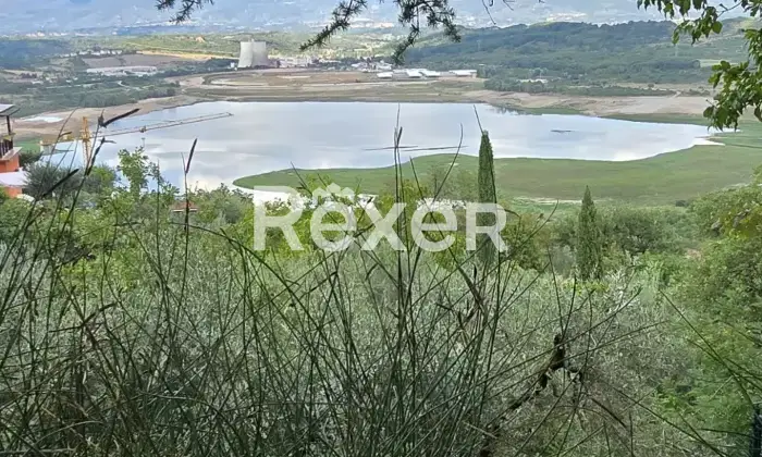 Rexer-Cavriglia-Lusso-Ristrutturato-Vista-Lago-Classe-D-Terrazzo