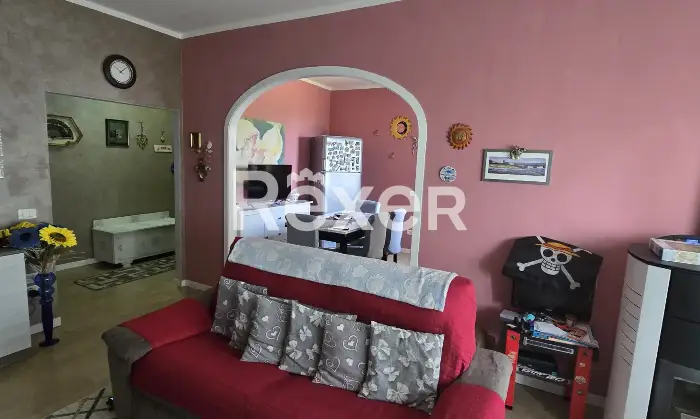 Rexer-Cavriglia-Lusso-Ristrutturato-Vista-Lago-Classe-D-Salone