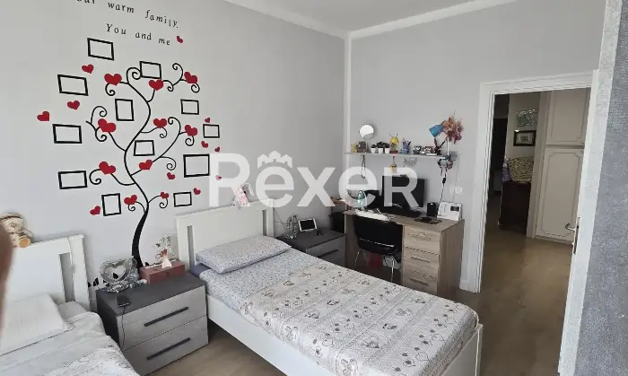 Rexer-Cavriglia-Lusso-Ristrutturato-Vista-Lago-Classe-D-Cucina