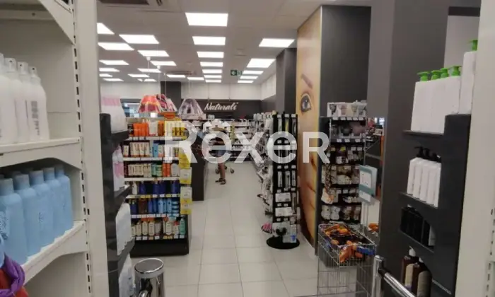 Rexer-Cuneo-Locale-Commerciale-Locato-con-Rendita-Garantita-a-Cuneo-Altro