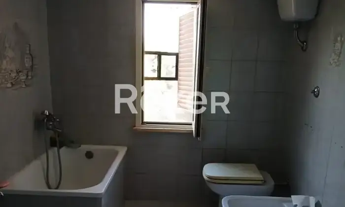 Rexer-Palombara-Sabina-Villino-panoramico-con-terreno-e-uliveto-Parco-Regionale-di-Monte-Gennaro-Altro